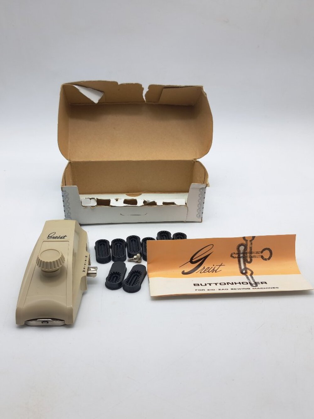 Vintage Greist The Buttonholer Model 7-Z